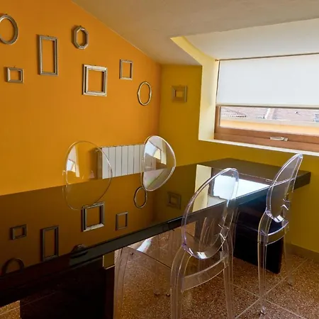 Z8 Tinas Roof - Loft Overlooking Old Town Bologna